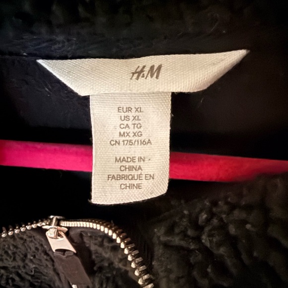 H&M Black Sherpa Zip-Up Jacket- XL - Picture 3 of 3